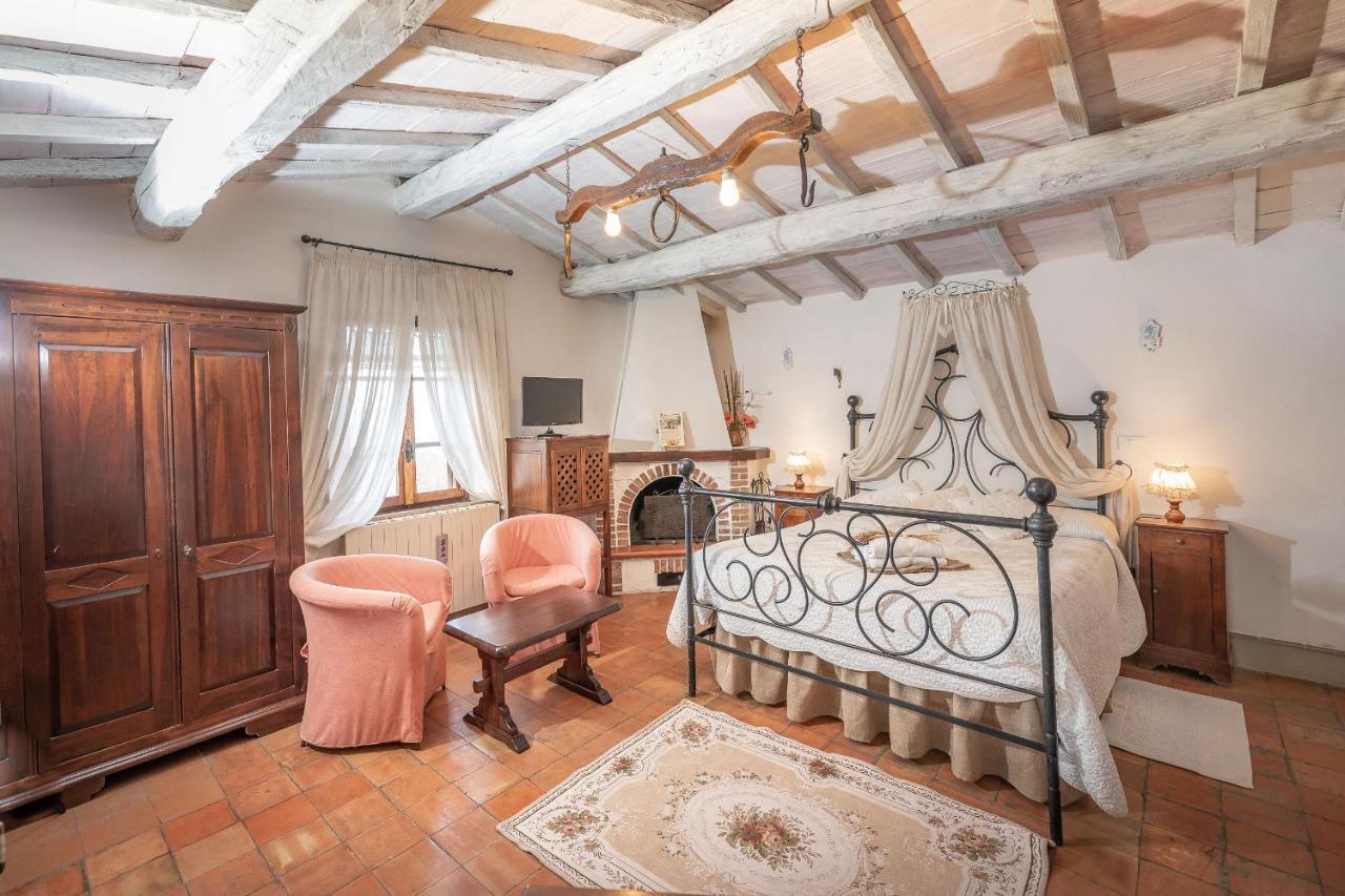 Agriturismo Selvella Radicofani Bagian luar foto