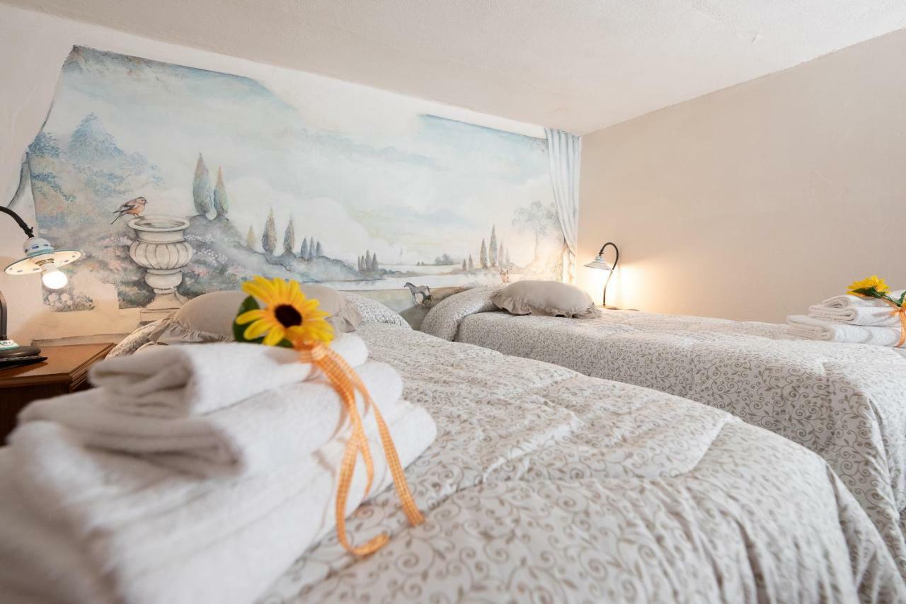 Agriturismo Selvella Radicofani Bagian luar foto